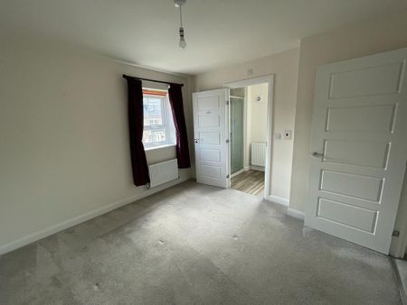 3 bedroom semi-detached house to rent - Photo 3