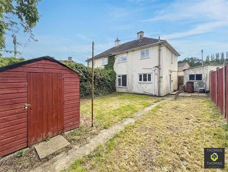 3 bedroom terraced house to rent - Photo 3