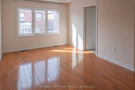 5630 Fudge Terrace #Room 1 - Photo 3