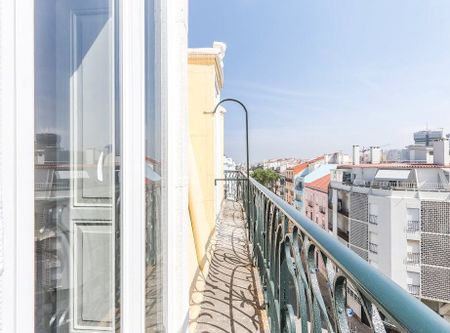 Rua Tenente Ferreira Durão, Lisbon, Lisbon 1350-315 - Photo 4