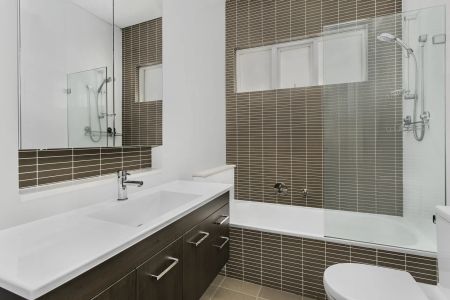 Relaxed Parkside Living in Sought after School Catchment - Photo 5