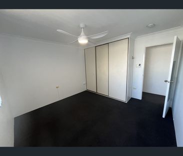 5/8 Wilton Terrace, Yeronga, Qld 4104 - Photo 2