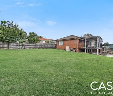 8 Kensington Court, Hampton Park - Photo 2