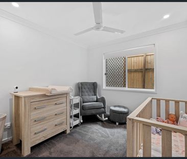 Spacious Family Home with Multiple Living Areas - Photo 4