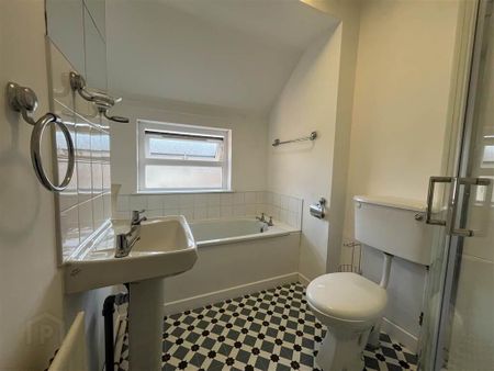 24 Strandburn Park, Belfast, BT4 1ND - Photo 5