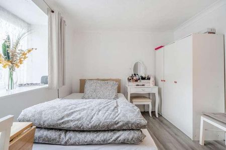 Sovereign Court, High Wycombe, HP13 - Photo 5