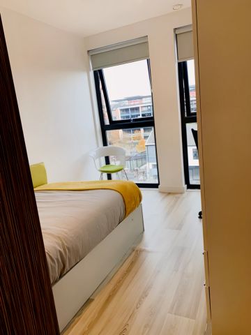 Ensuite Silver - Photo 2