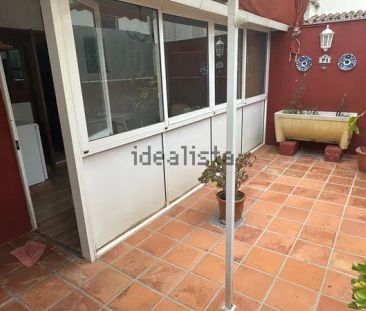 Alquiler de chalet adosado en Calle Río Guadajoz - Photo 2