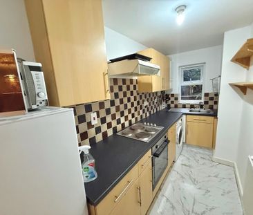 1 Bed Flat, South Street, RG1 - Photo 4