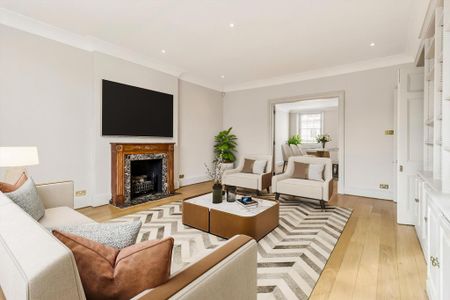 4 bedroom flat to rent - Photo 2