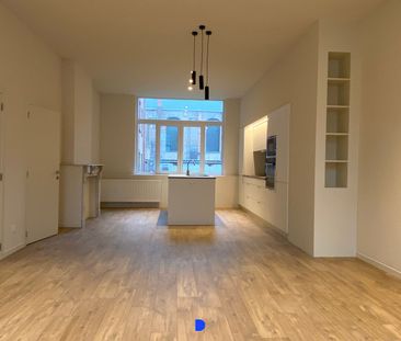 Ruim appartement in het centrum van Kortrijk! - Photo 6