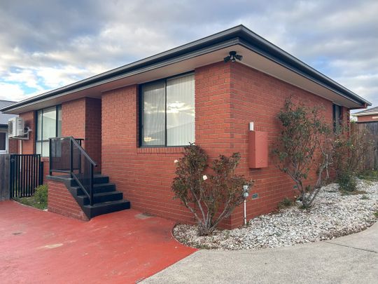 Low Maintenance Living in Brighton - Photo 1