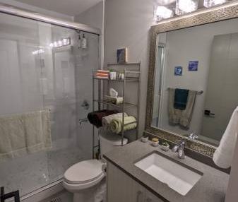 Pet friendly suite in White Rock near the beach, available Apr 1! - Photo 4