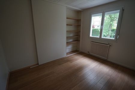 LILLE - APPARTEMENT - T2 - Photo 2