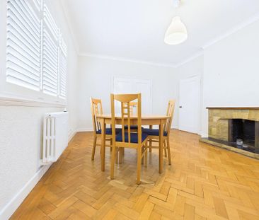 3 bedroom flat to rent - Photo 1