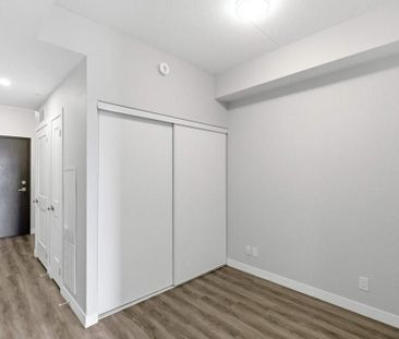 For Lease - 15 Queen Street Unit# 2003, Hamilton, Ontario - Photo 4