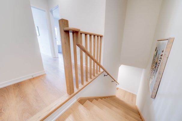 For Lease - 94 Matawin Lane, Richmond Hill, Ontario - Photo 1