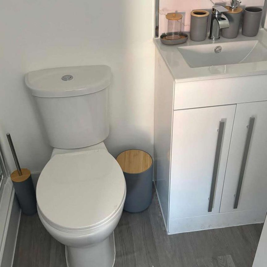 A Fresh House Share share for Rent in Hartlepool Room 3 - Photo 1