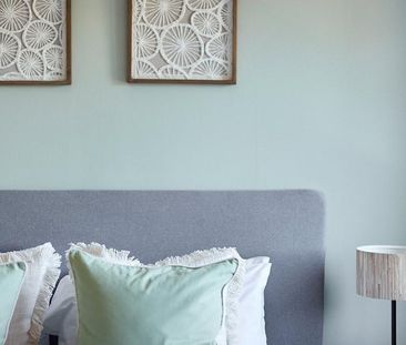 3 bedroom flat to rent - Photo 6