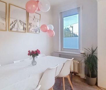 Appartement te huur in Ukkel voor € 1.200 met 1 slaapkamer - Foto 5