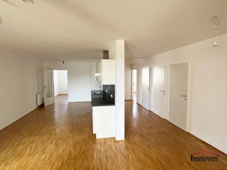 Schöne 4-Zimmerwohnung mit Loggia! - Photo 3