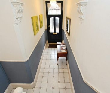 Flat to rent on - Photo 6