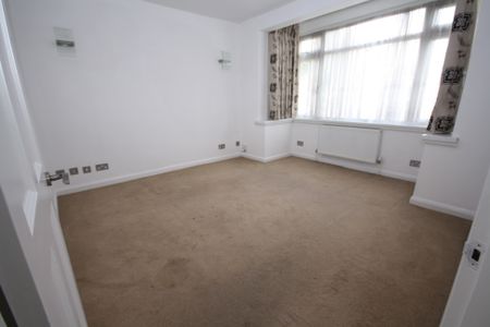 Owen Close, Northolt - Photo 5