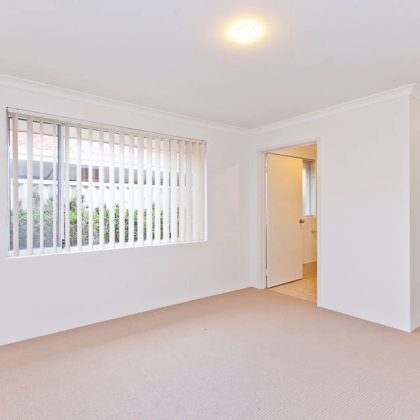 7 Prunella Crescent, Canning Vale. - Photo 1