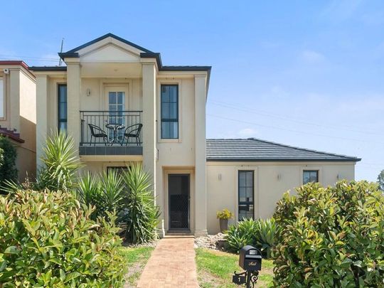 Great Family Home - Photo 1