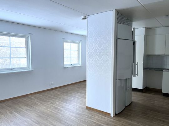 2 rok, Järvstigen 7, 2026-02-01 - Foto 1