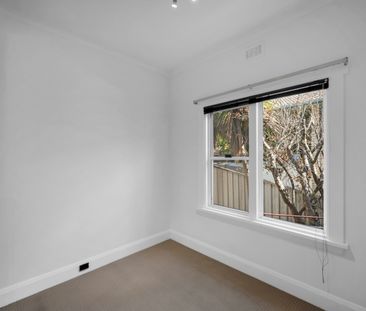 Charming Character Home - Photo 4