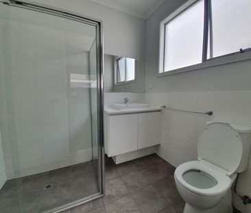 Trendy 3 bedroom townhouse just minutes to the CBD - Photo 1