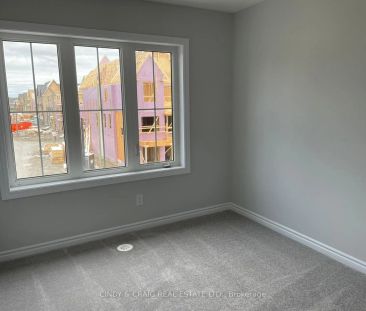 Condo Townhouse For Lease | E9087632 - Photo 1