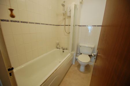 1 bedroom flat to rent - Photo 5