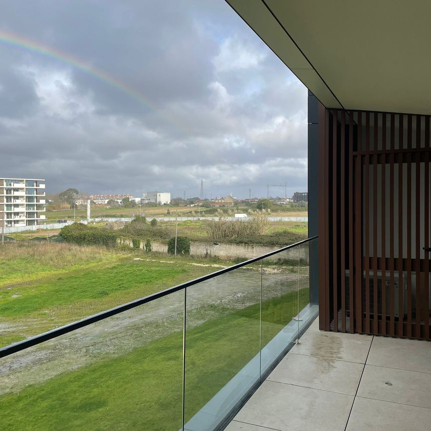 Apartamento T1 Novo numa das zonas mais privilegiadas da cidade de Aveiro. - Photo 1