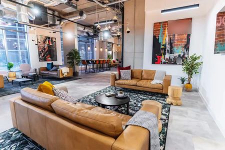 Embankment West - Photo 2