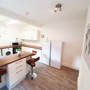 Room 2 – Harrow Road, LE3 0JW - Photo 2