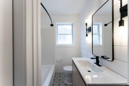 For Lease - 44 Highway Avenue, London South, Ontario - Photo 2