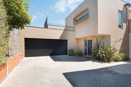 4/2 Permien Street, - Photo 2