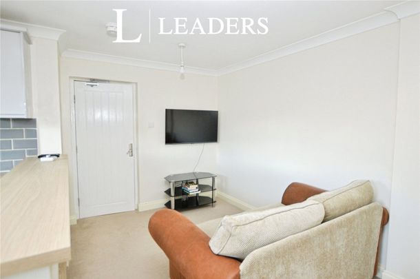 studio to rent Finchingfield Way, Colchester, Essex, CO2 - Photo 1