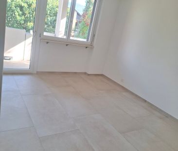 Helle 3.5-Zimmer-Wohnung mit 2 Balkone - Foto 1