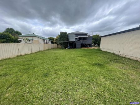 CHARACTER HOME SHORT WALK TO TOWN - Photo 3