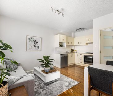 Easy to maintain ground floor apartment - Photo 2