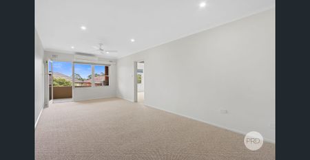 SUN FILLED AND SPACIOUS APARTMENT - Photo 4