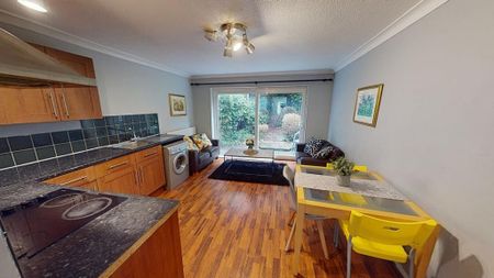 3 bedroom townhouse to rent - Photo 2