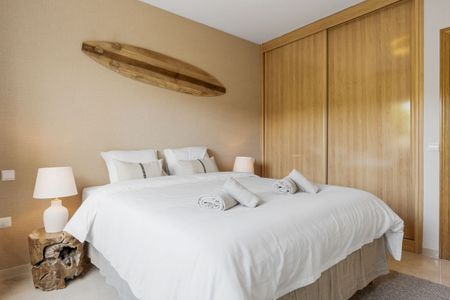 Apartment in Estepona, Costa del Sol - Photo 3