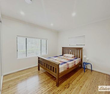 Comfortable 3 Bedroom Family Home - Photo 2