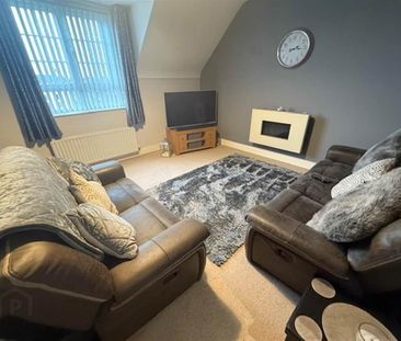 32 Lady Wallace Walk, Lisburn, BT28 3GY - Photo 1