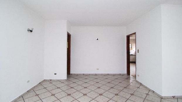 Casa com 3 quartos e 221m² para alugar em Santa Terezinha, Santo André. - Foto 1