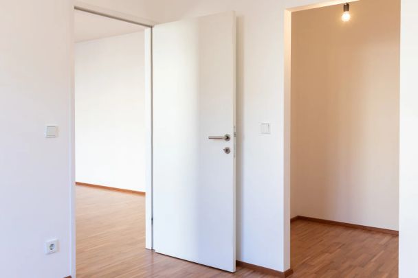 Ihr neues Zuhause wartet! Helle 3-Zimmer-Wohnung mit Balkon in 1100 Wien - Photo 1